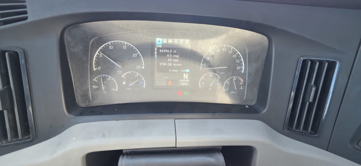 2018 Freightliner Cascadia in Bensalem, PA — photo 10
