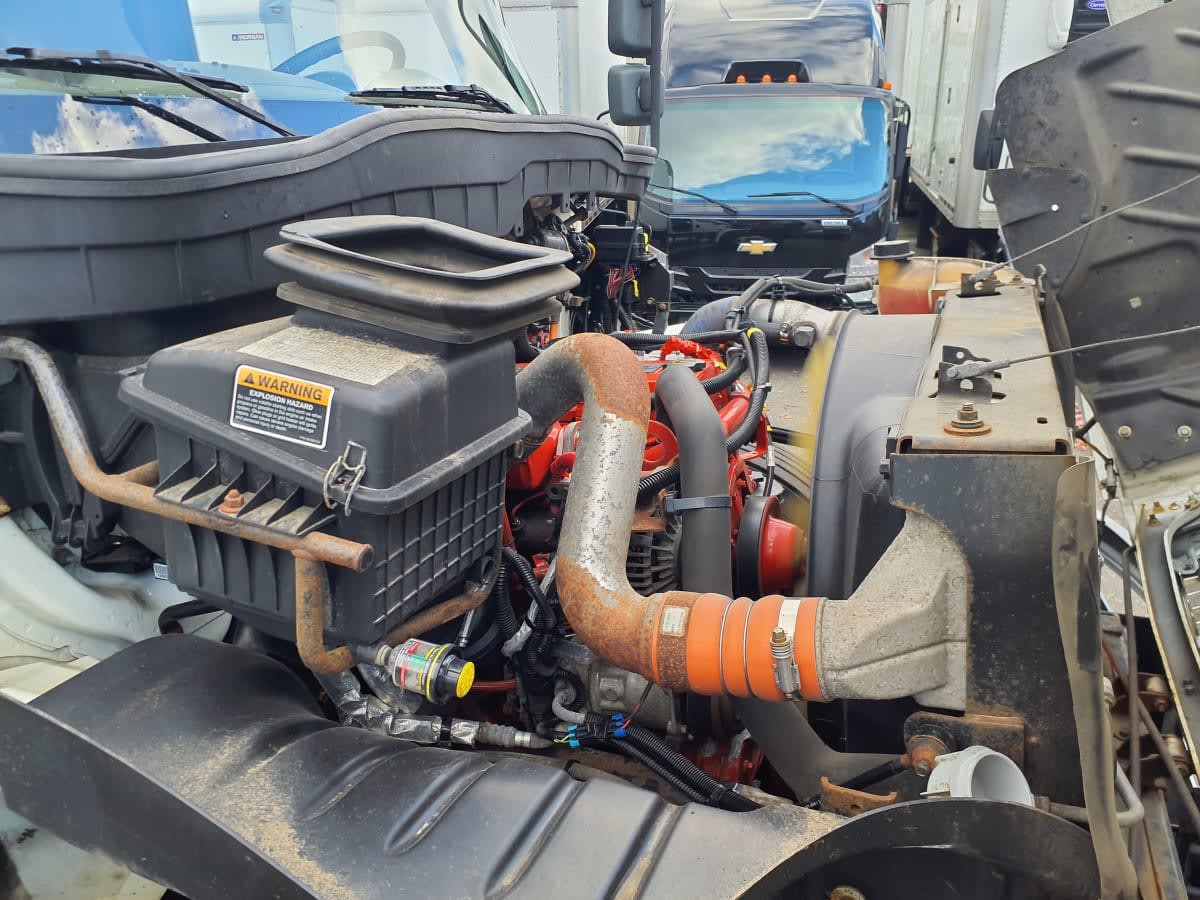 2019 International 4300 in Springfield, MA — photo 12