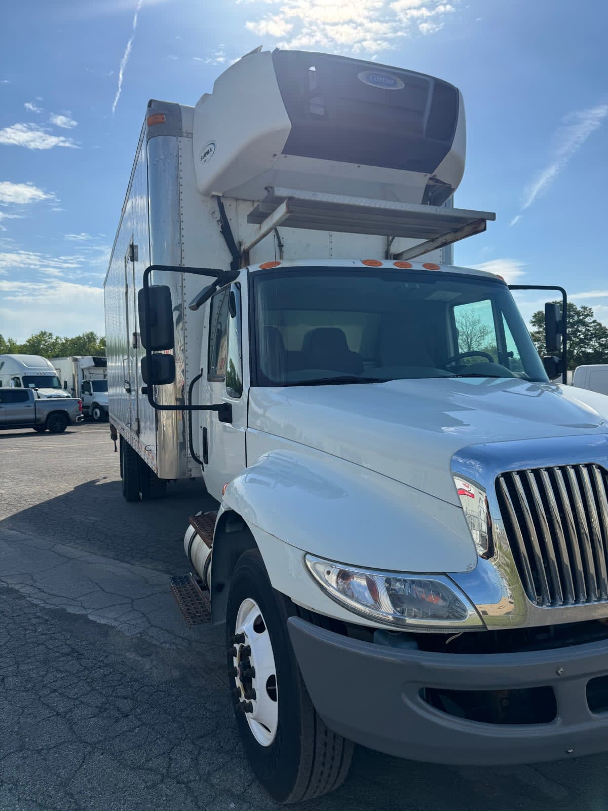 2019 International 4300 in Syracuse, NY — photo 2