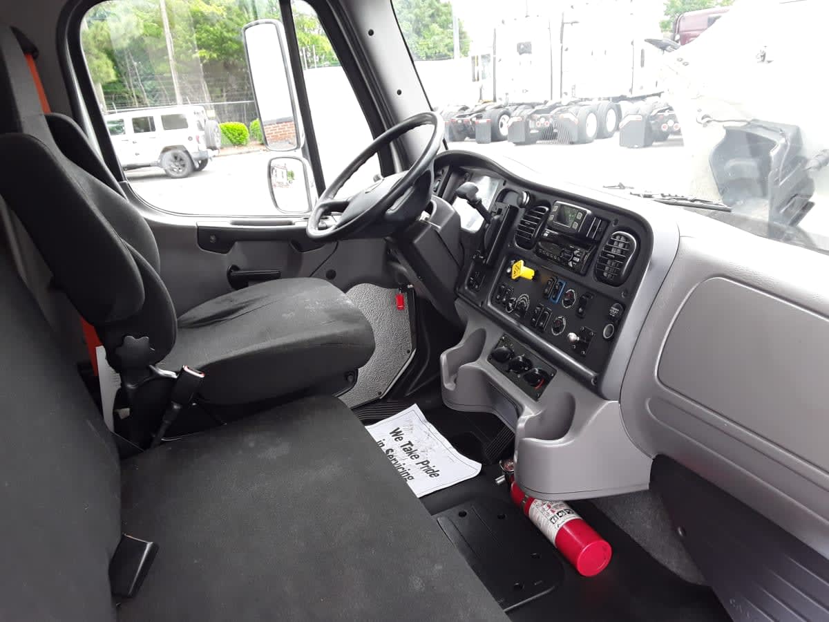 2019 Freightliner M2 106 in Charlotte, NC — photo 11