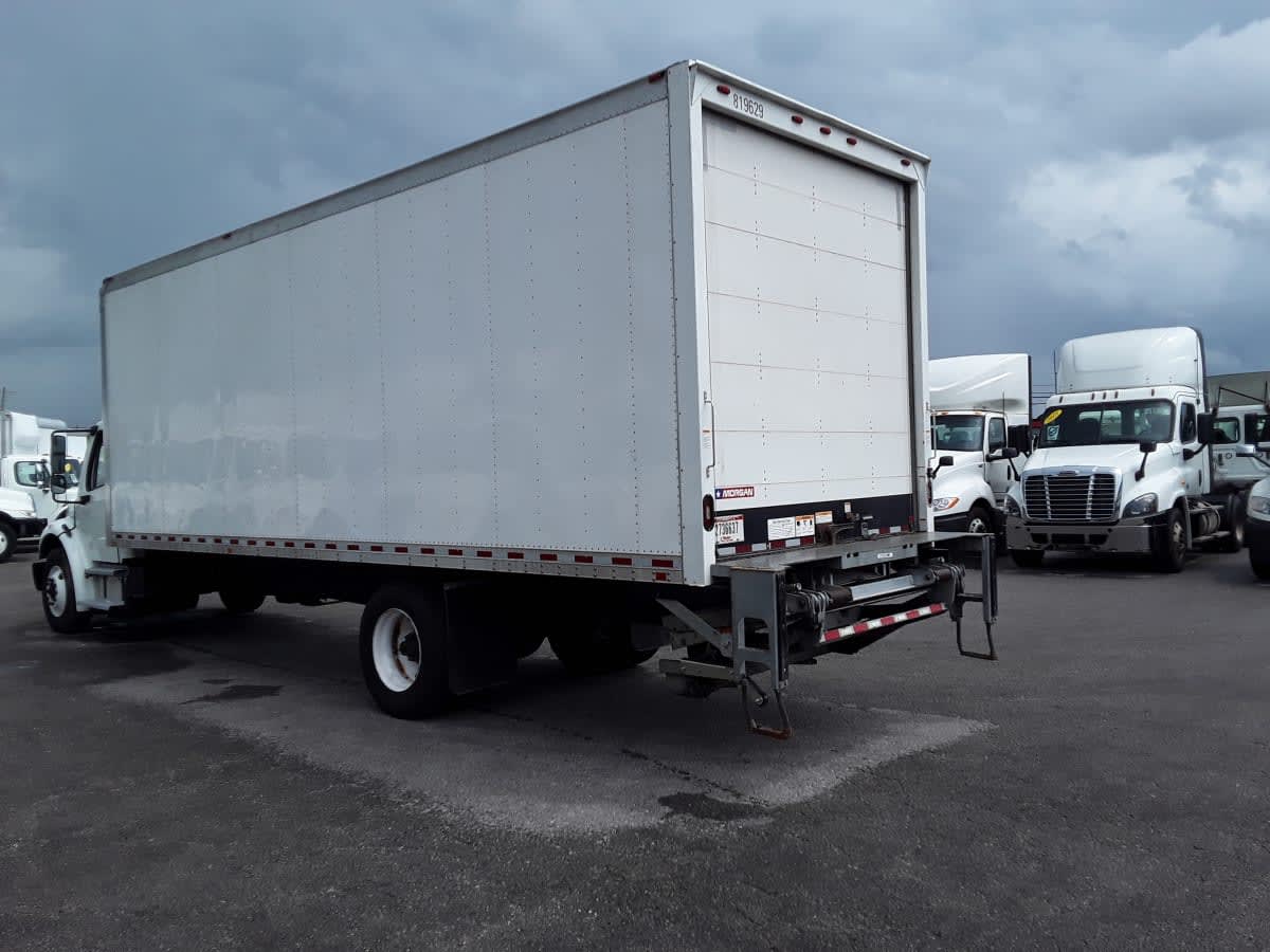 2019 Freightliner M2 106 in La Vergne, TN — photo 6