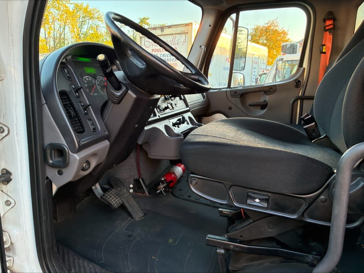 2019 Freightliner M2 106 in Newark, NJ — photo 15