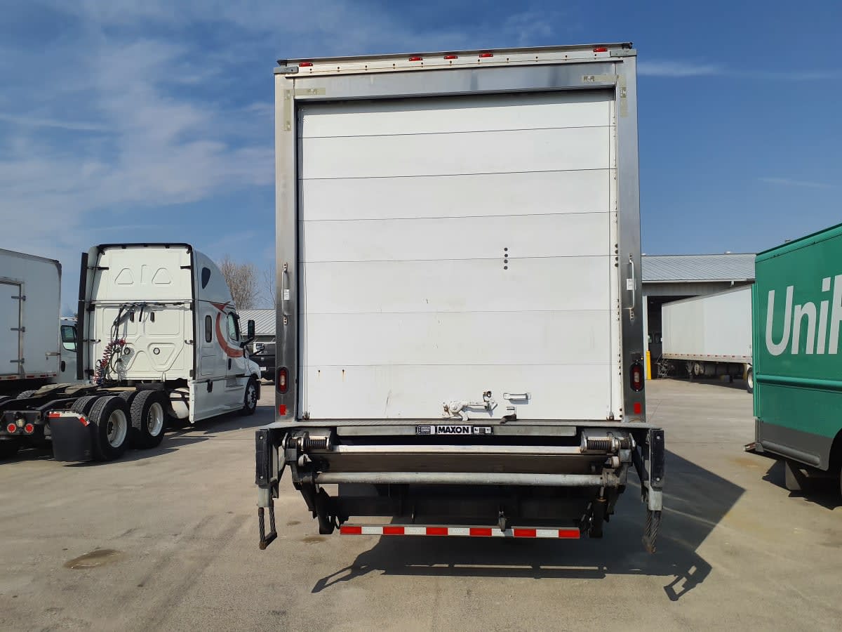 2019 Freightliner M2 106 in Indianapolis, IN — photo 5