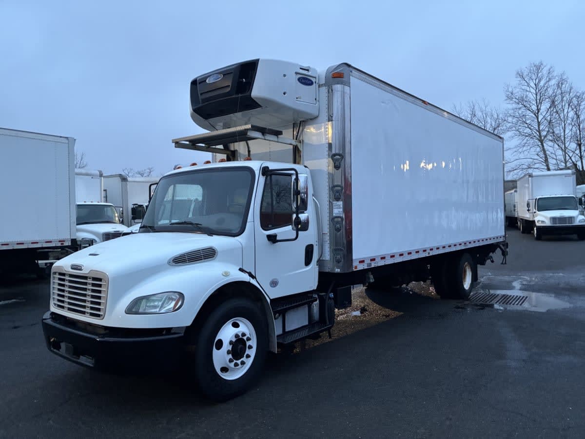 2019 Freightliner M2 106