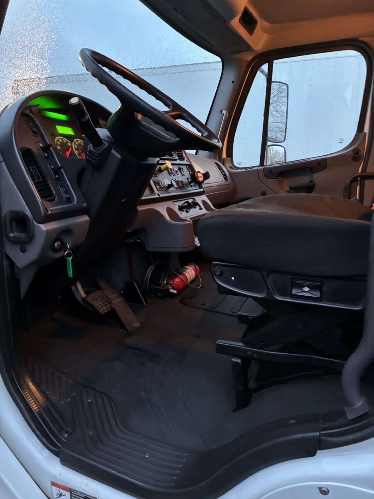 2019 Freightliner M2 106 in Newark, NJ — photo 8
