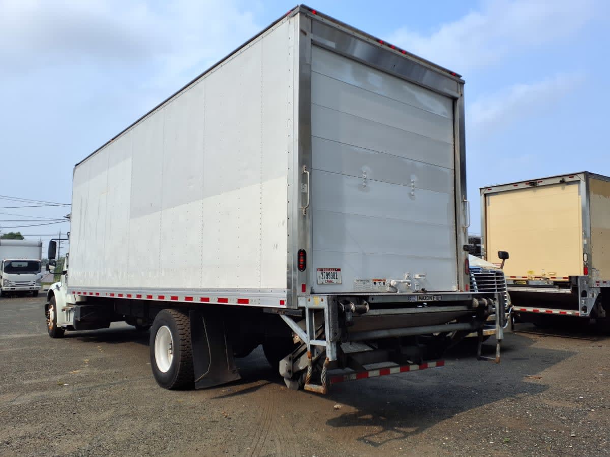 2019 Freightliner M2 106 in Newark, NJ — photo 4