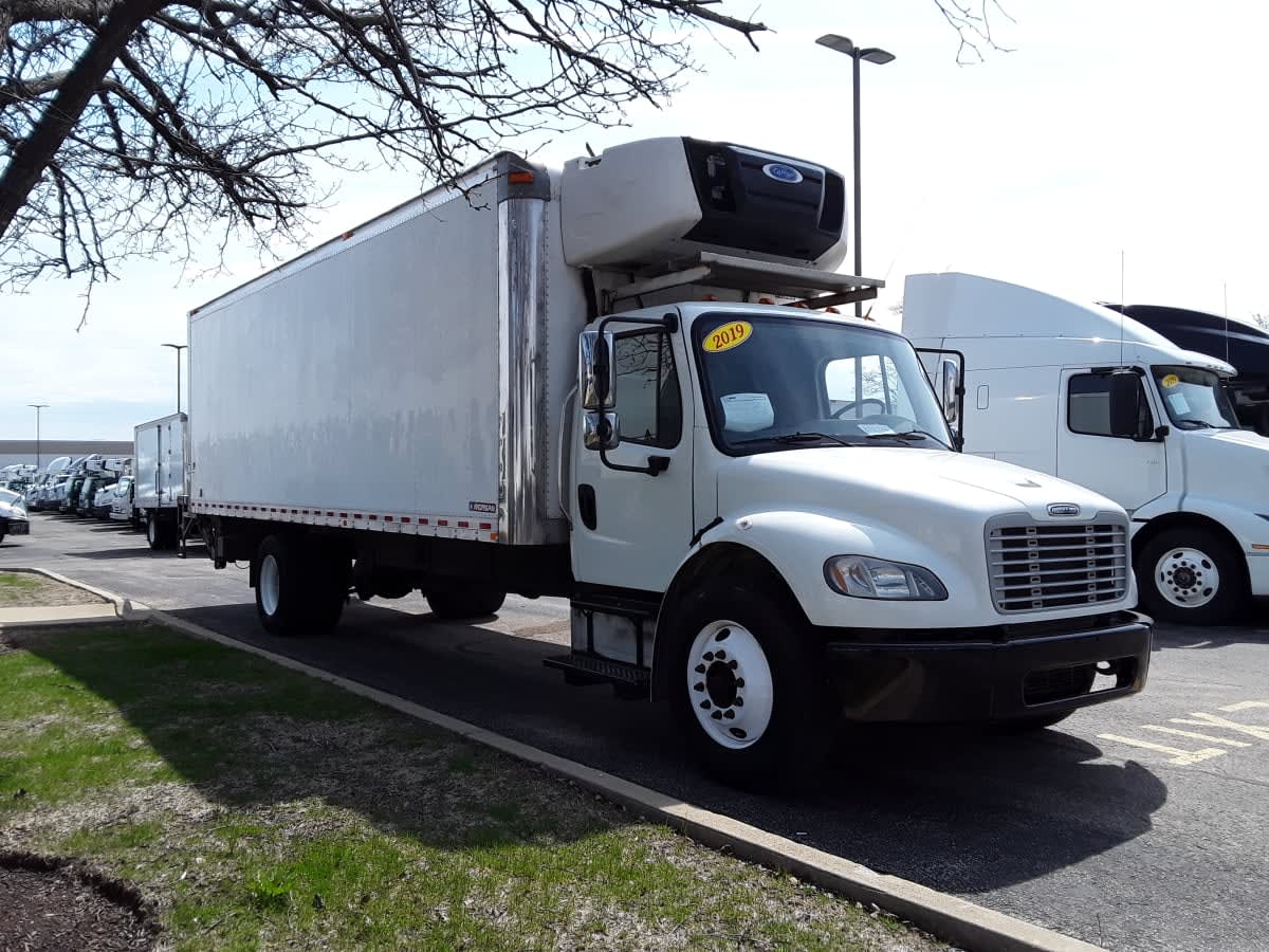 2019 Freightliner M2 106 in Bolingbrook, IL — photo 3