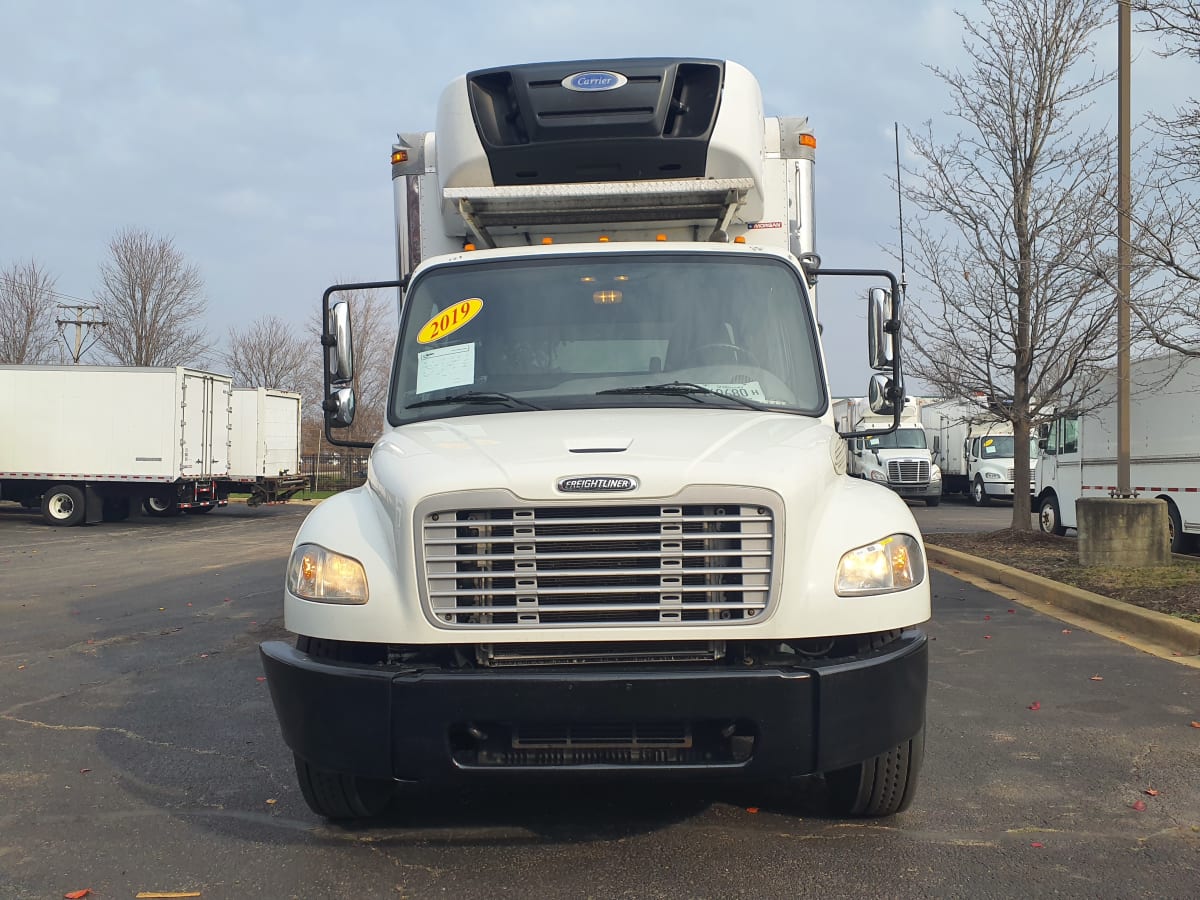 2019 Freightliner M2 106 in Bolingbrook, IL — photo 2