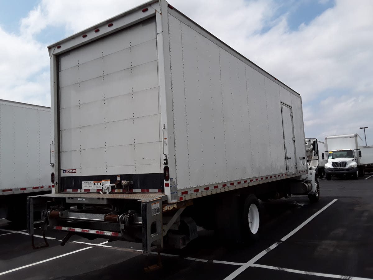 2019 International 4300 in Altoona, IA — photo 4