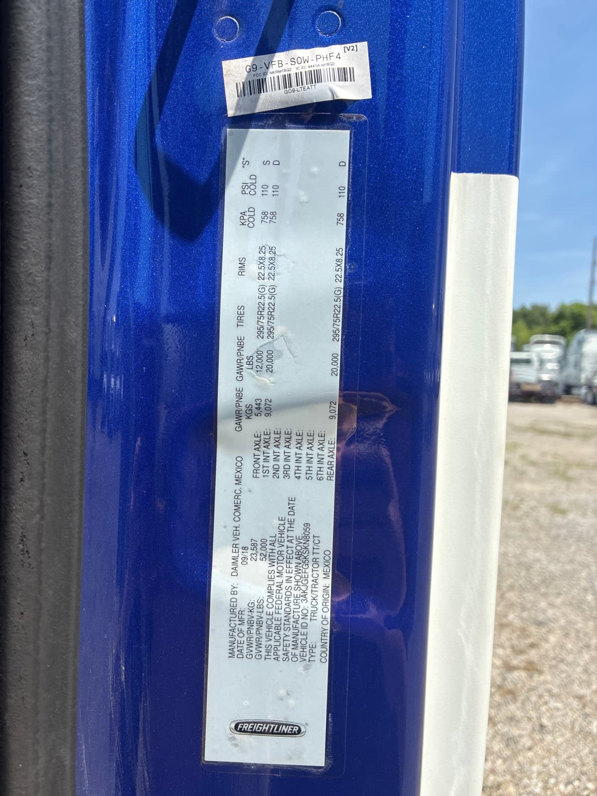 2019 Freightliner Cascadia in West Chester, OH — photo 10