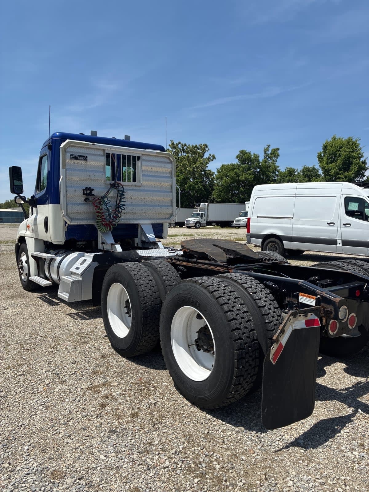 2019 Freightliner Cascadia in West Chester, OH — photo 6