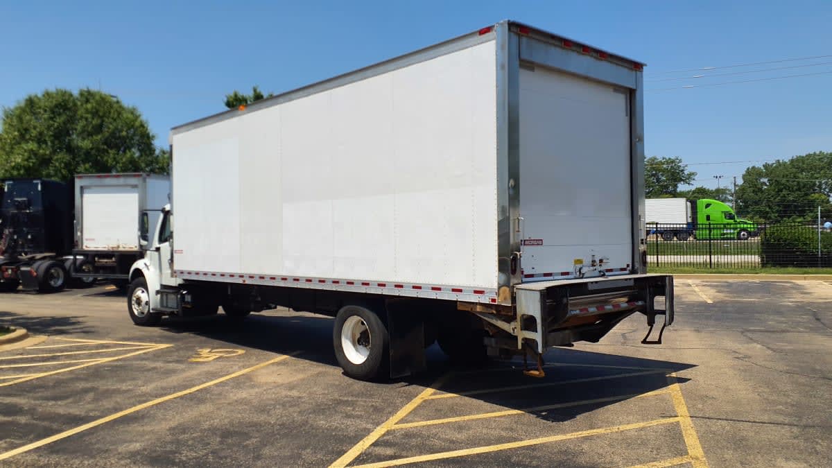 2019 Freightliner M2 106 in Bolingbrook, IL — photo 6