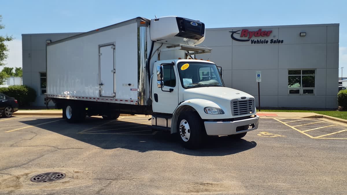 2019 Freightliner M2 106 in Bolingbrook, IL — photo 3