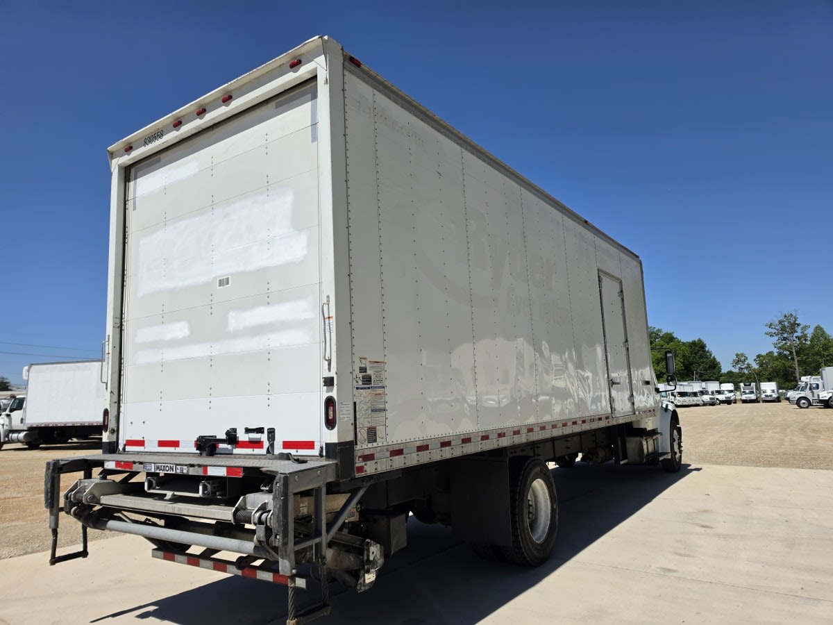 2019 Freightliner M2 106 in Greensboro, NC — photo 4