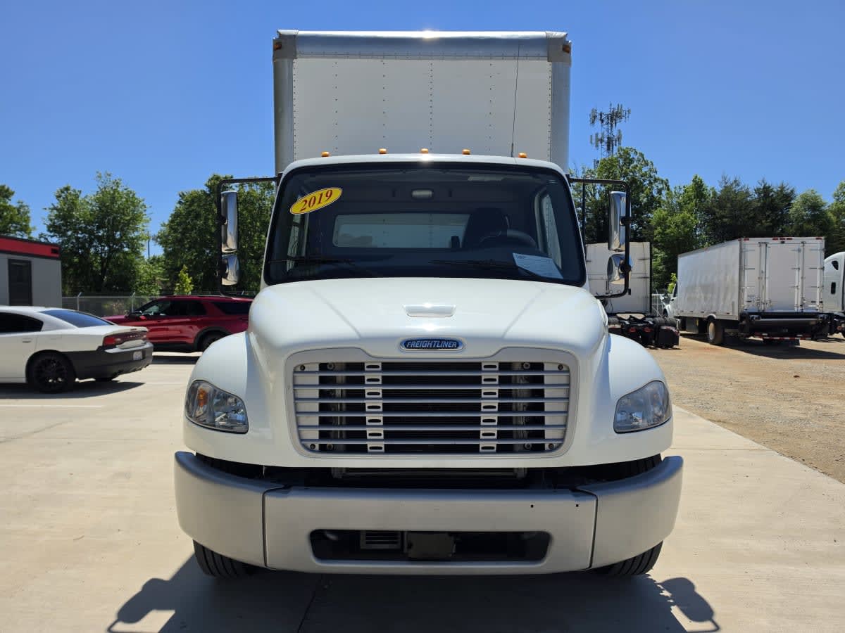 2019 Freightliner M2 106 in Greensboro, NC — photo 2