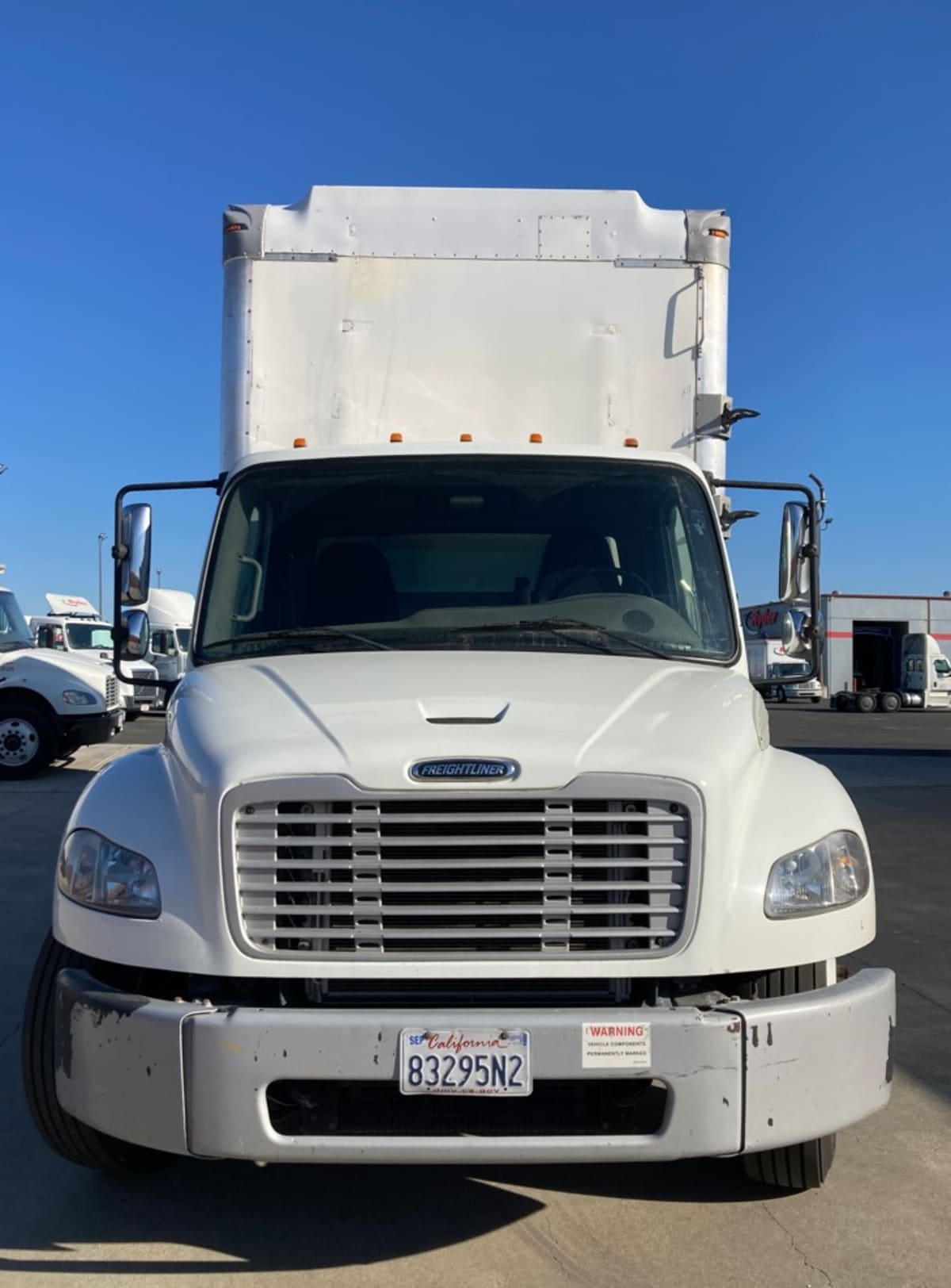 2019 Freightliner M2 106 in Stockton, CA — photo 2