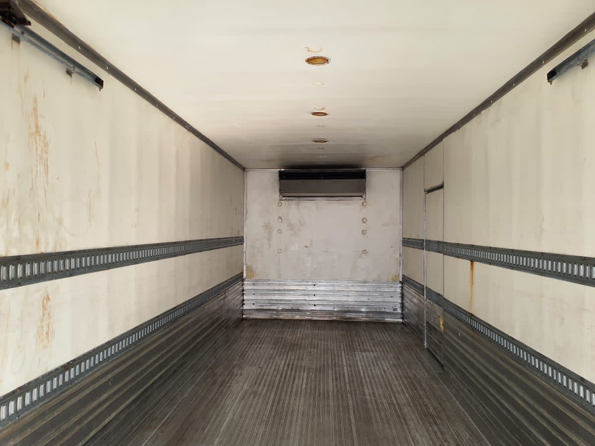 2019 Freightliner M2 106 in Miami, FL — photo 9