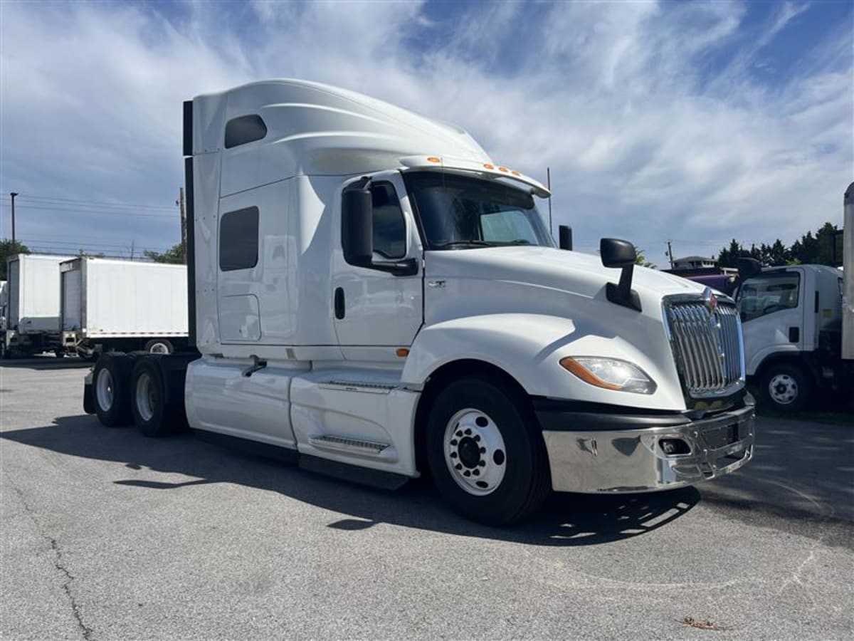 2019 International LT in Beltsville, MD — photo 3