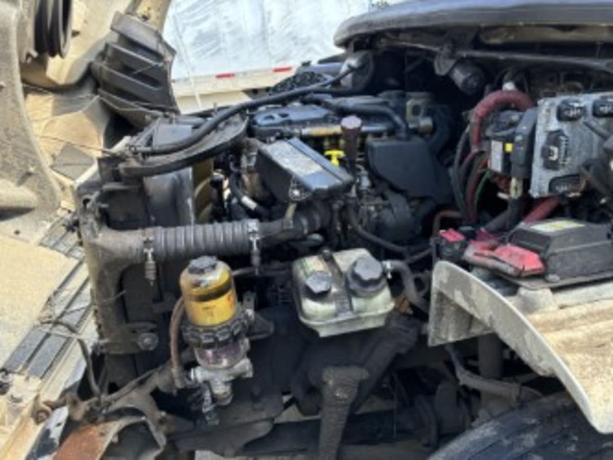 2019 Freightliner M2 106 in Kearny, NJ — photo 7