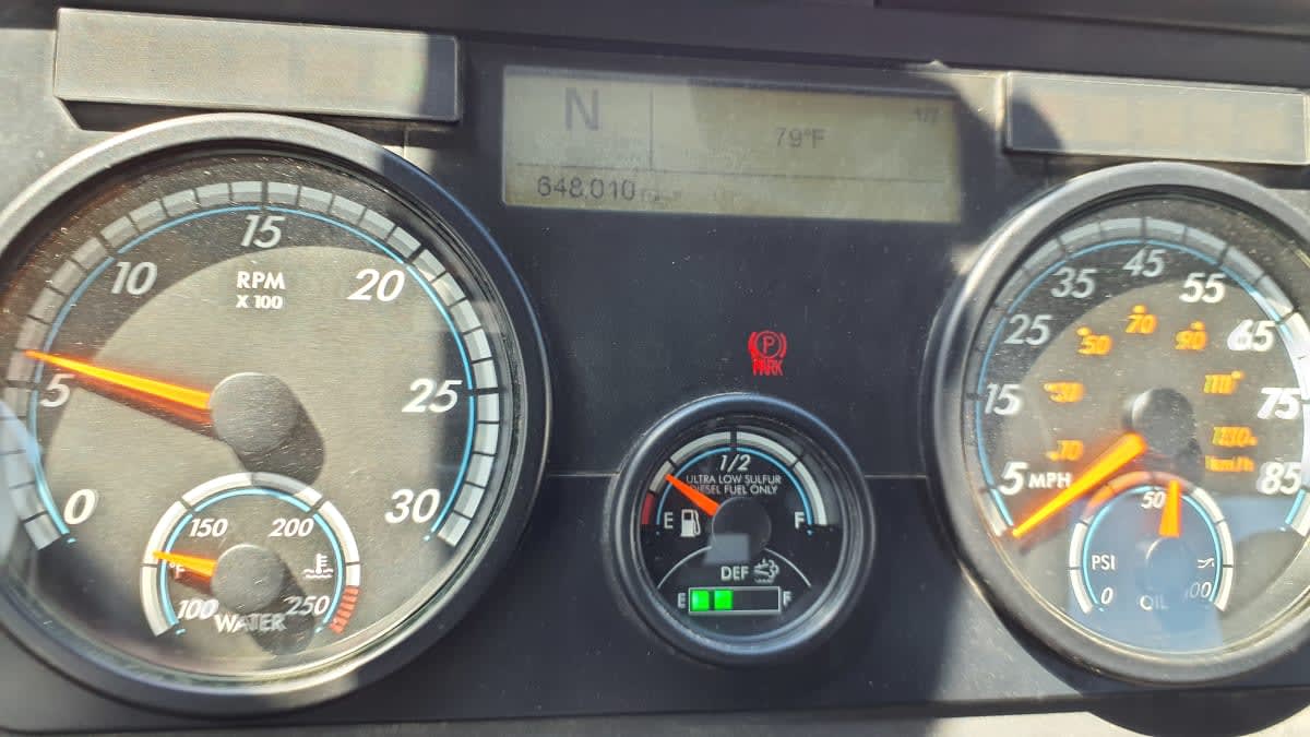 2019 Freightliner Cascadia in Bolingbrook, IL — photo 9