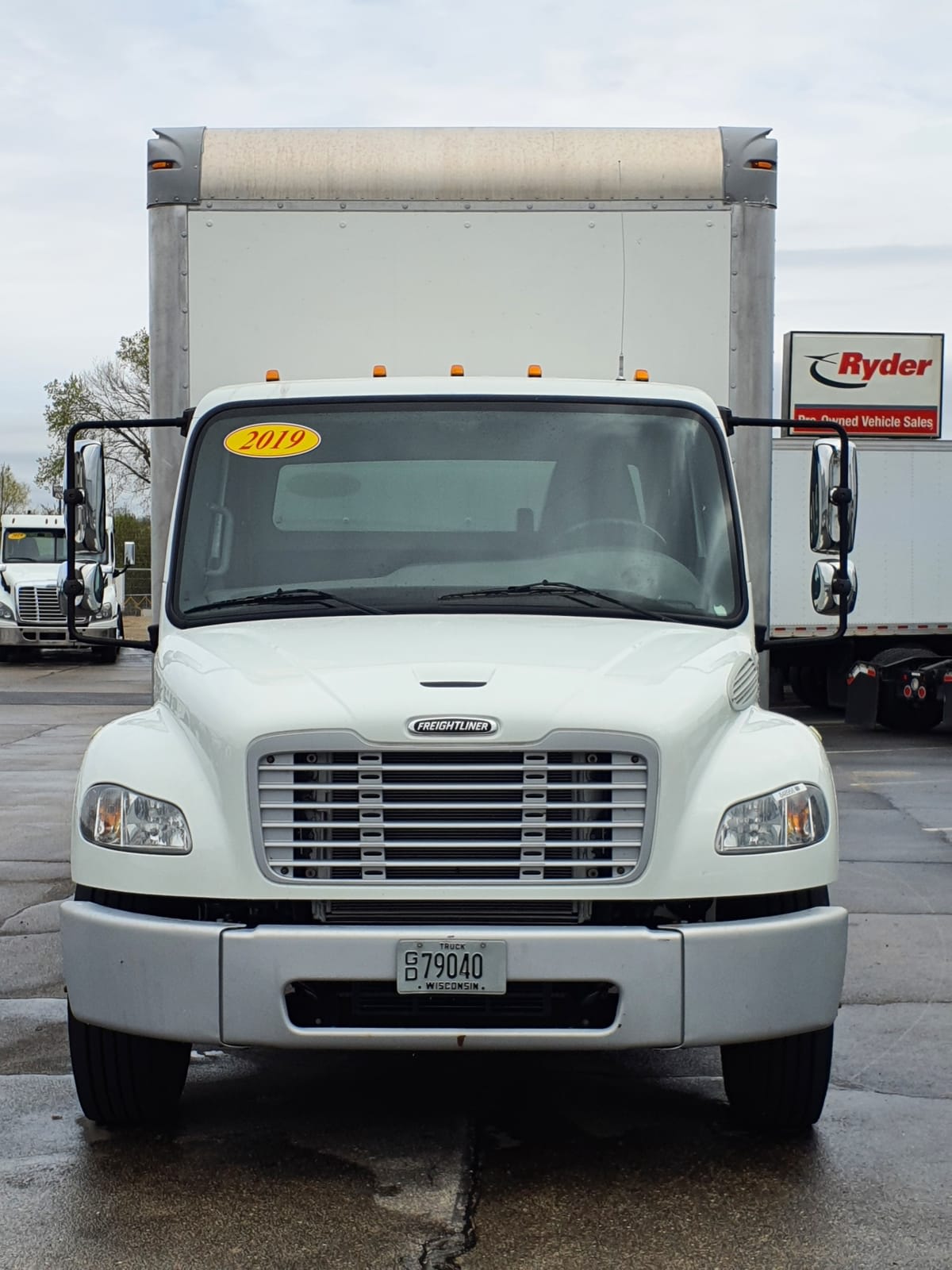 2019 Freightliner M2 106 in Oak Creek, WI — photo 2