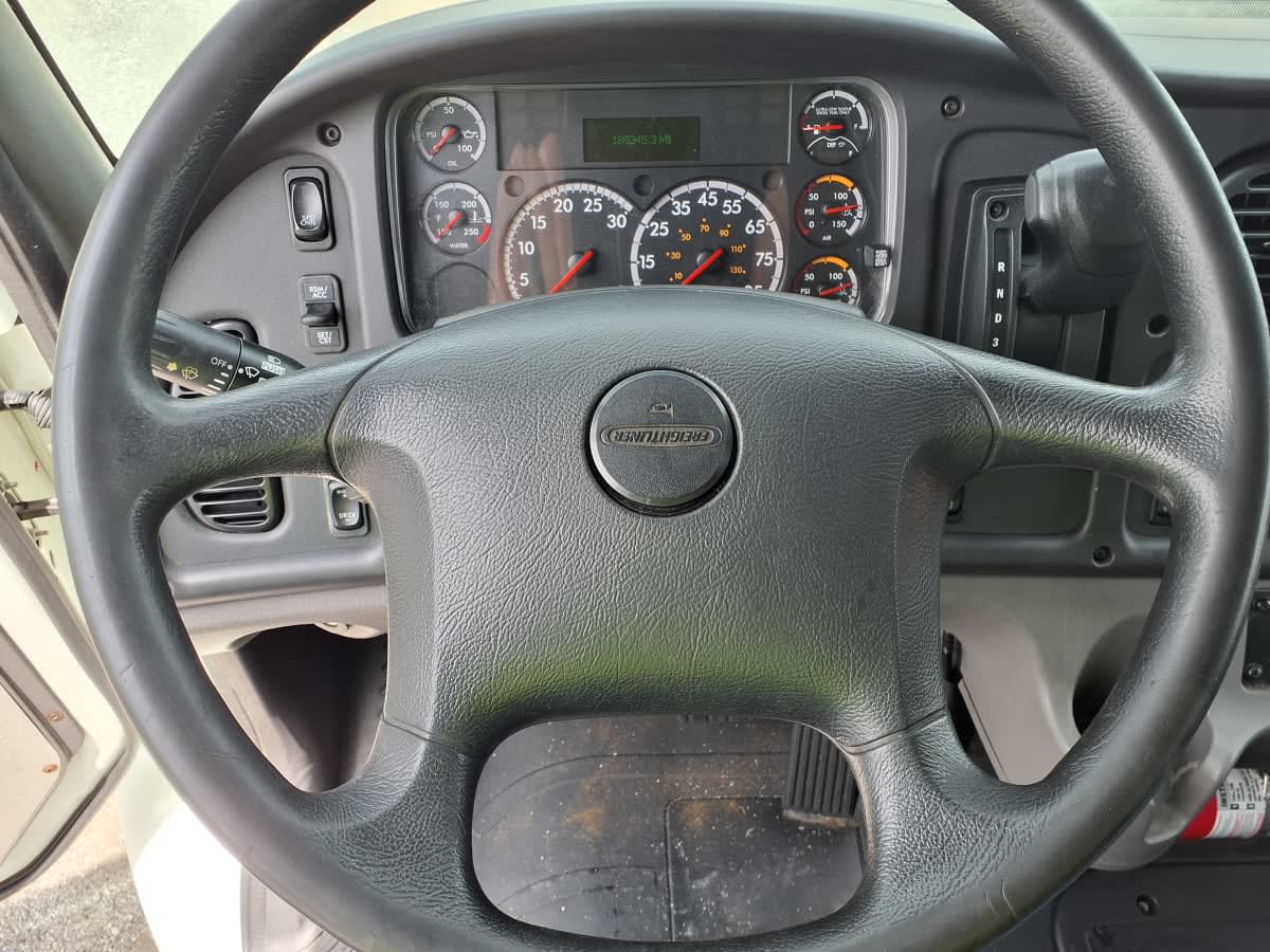 2019 Freightliner M2 106 in Greenville, SC — photo 11