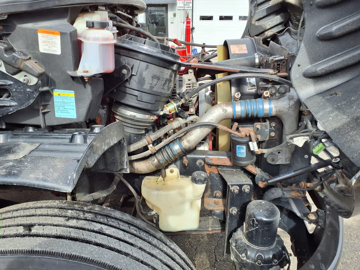 2019 Freightliner M2 106 in Salisbury, MA — photo 10