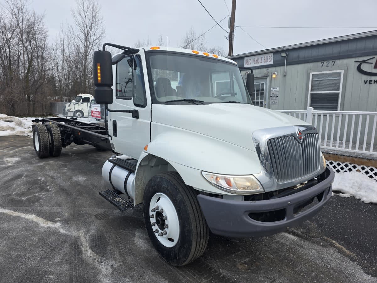 2019 International 4300 in Bensalem, PA — photo 3