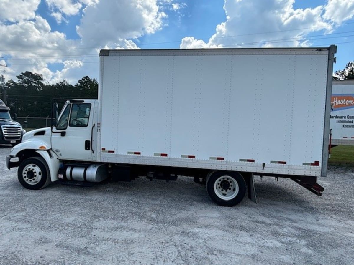 2019 International 4300 in St. Rose, LA — photo 9