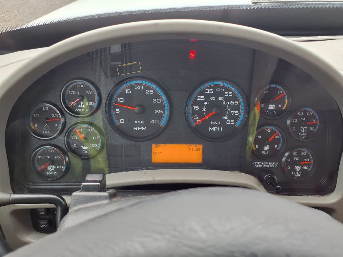 2019 International 4300 in Taylor, MI — photo 10