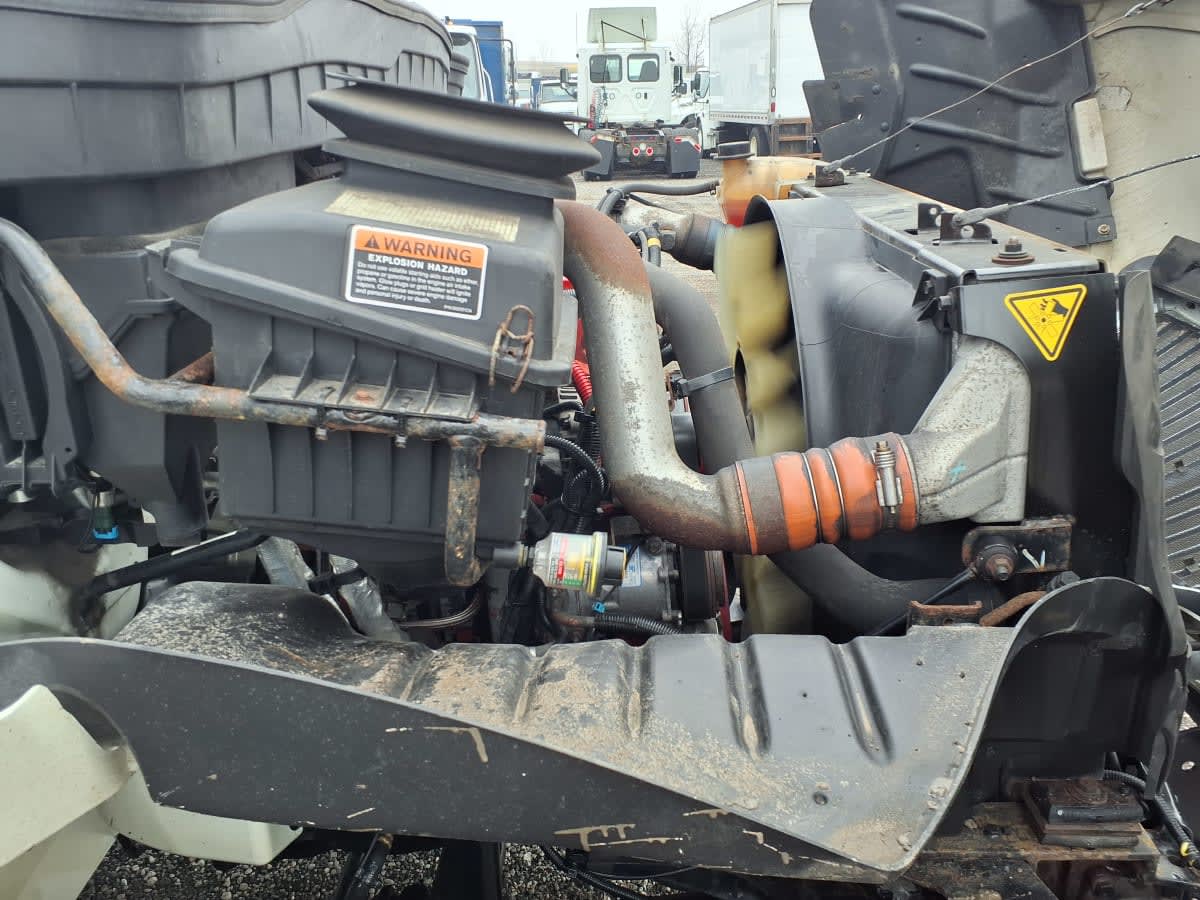 2019 International 4300 in Taylor, MI — photo 16