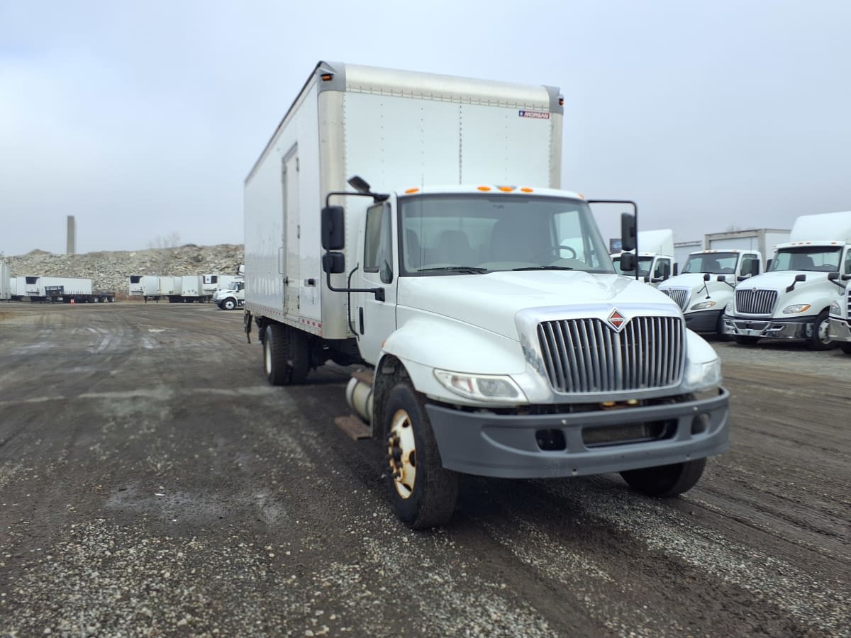 2019 International 4300 in Taylor, MI — photo 3