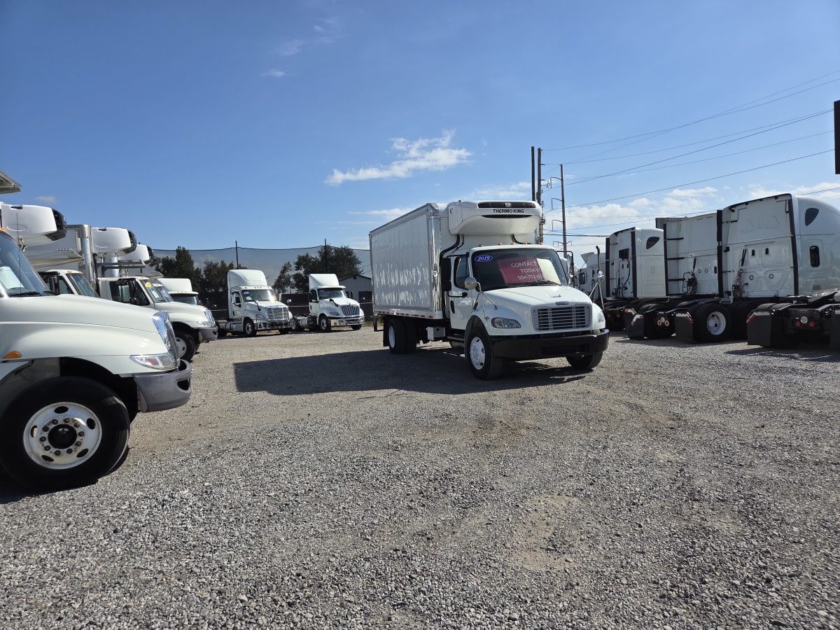 2019 Freightliner M2 106 in St. Rose, LA — photo 3