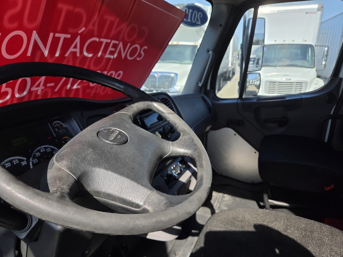 2019 Freightliner M2 106 in St. Rose, LA — photo 8