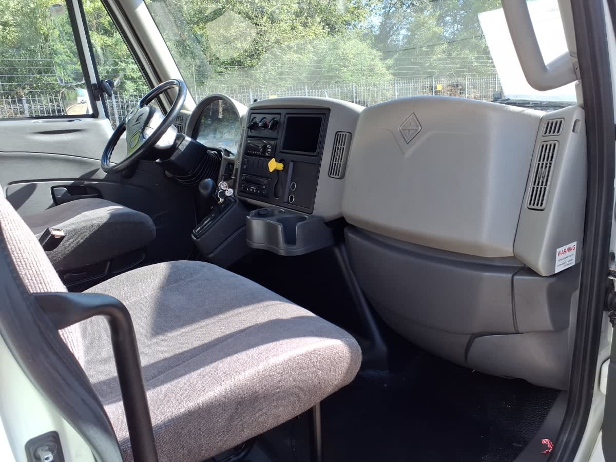 2019 International 4300 in Houston, TX — photo 13