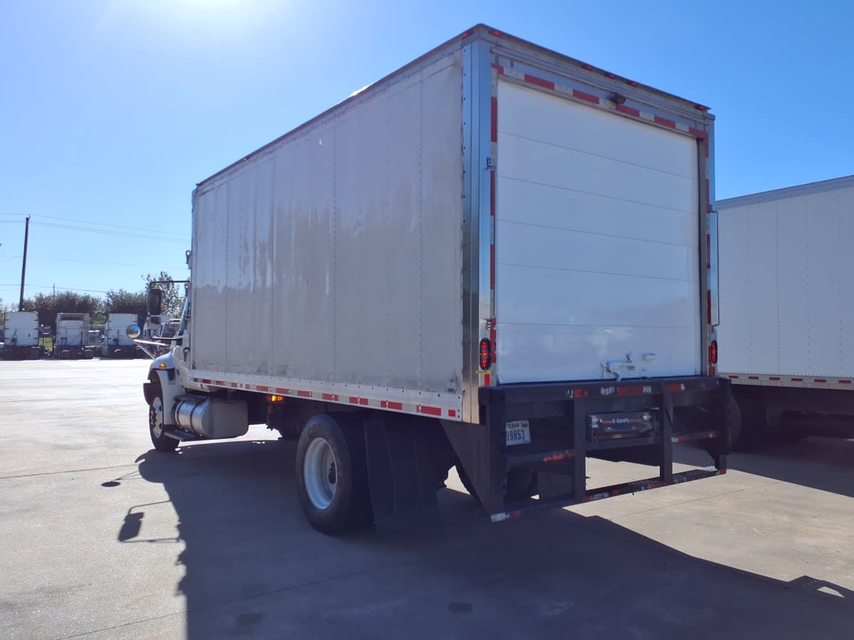 2019 International 4300 in Houston, TX — photo 6
