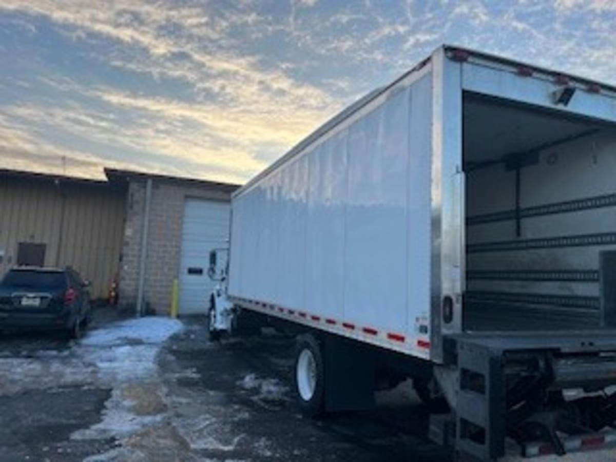2019 Freightliner M2 106 in Kearny, NJ — photo 3