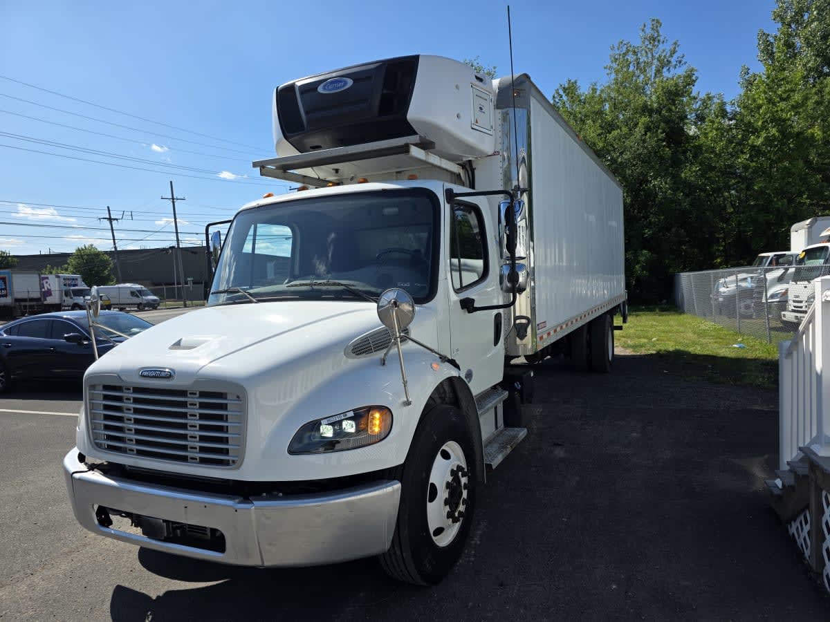 2019 Freightliner M2 106