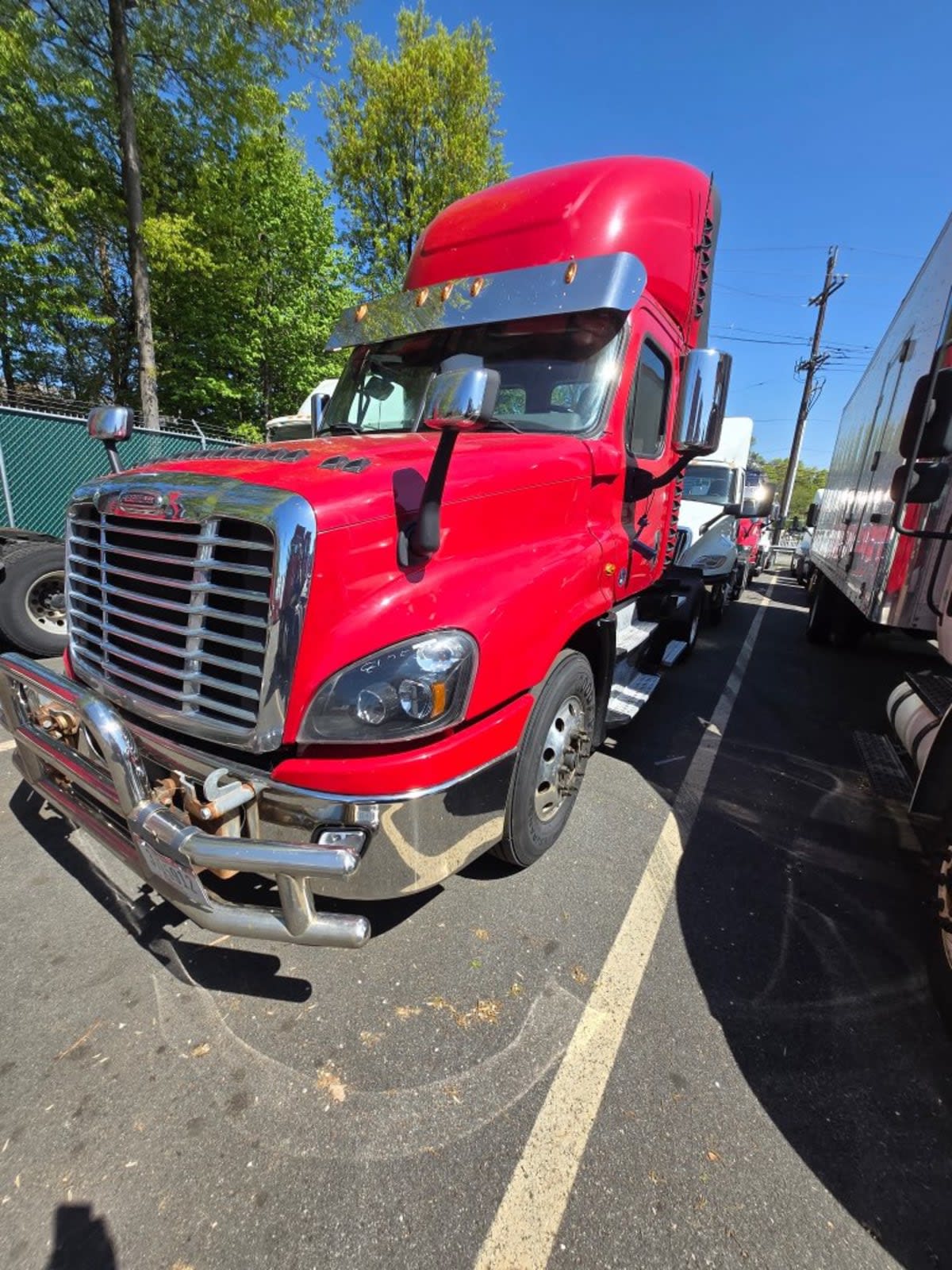 2019 Freightliner Cascadia in Kearny, NJ — photo 3