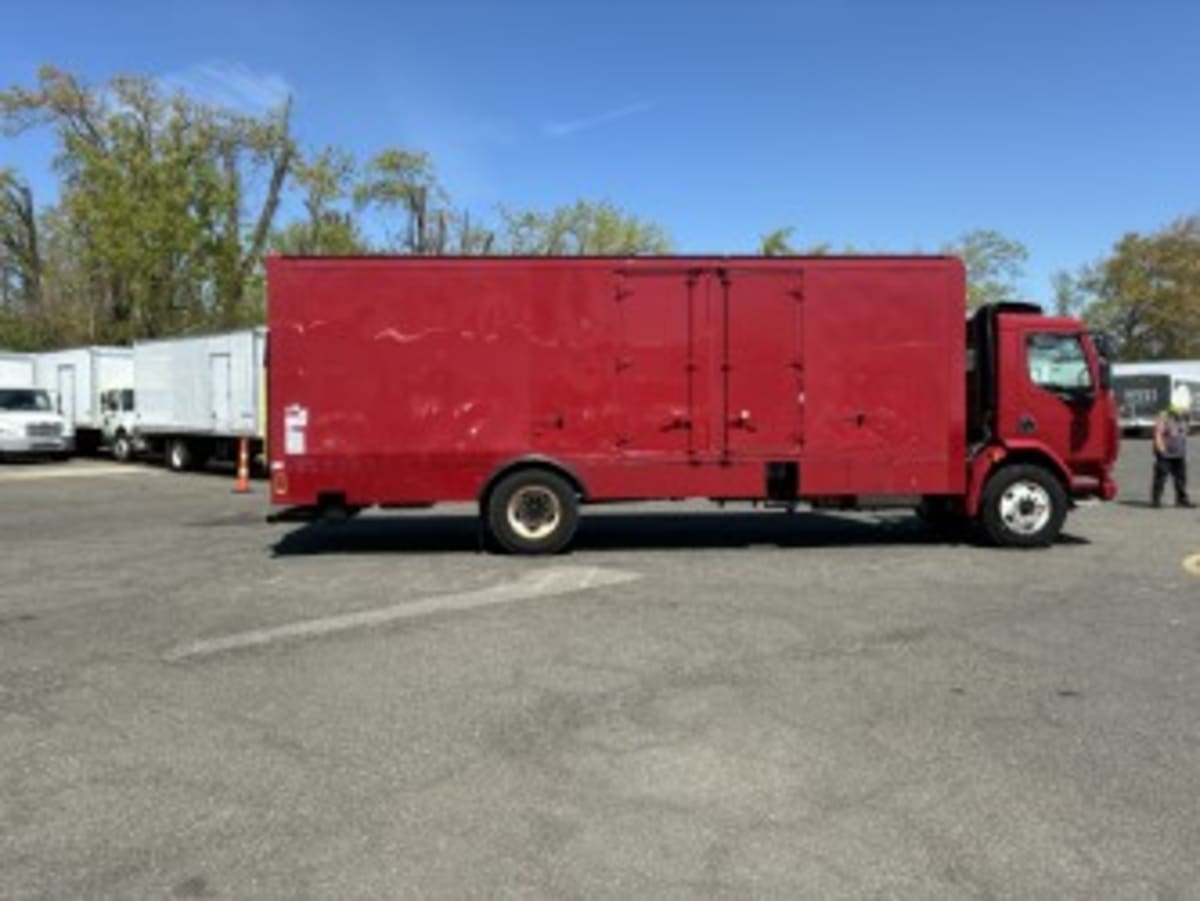 2019 Kenworth in Kearny, NJ — photo 4