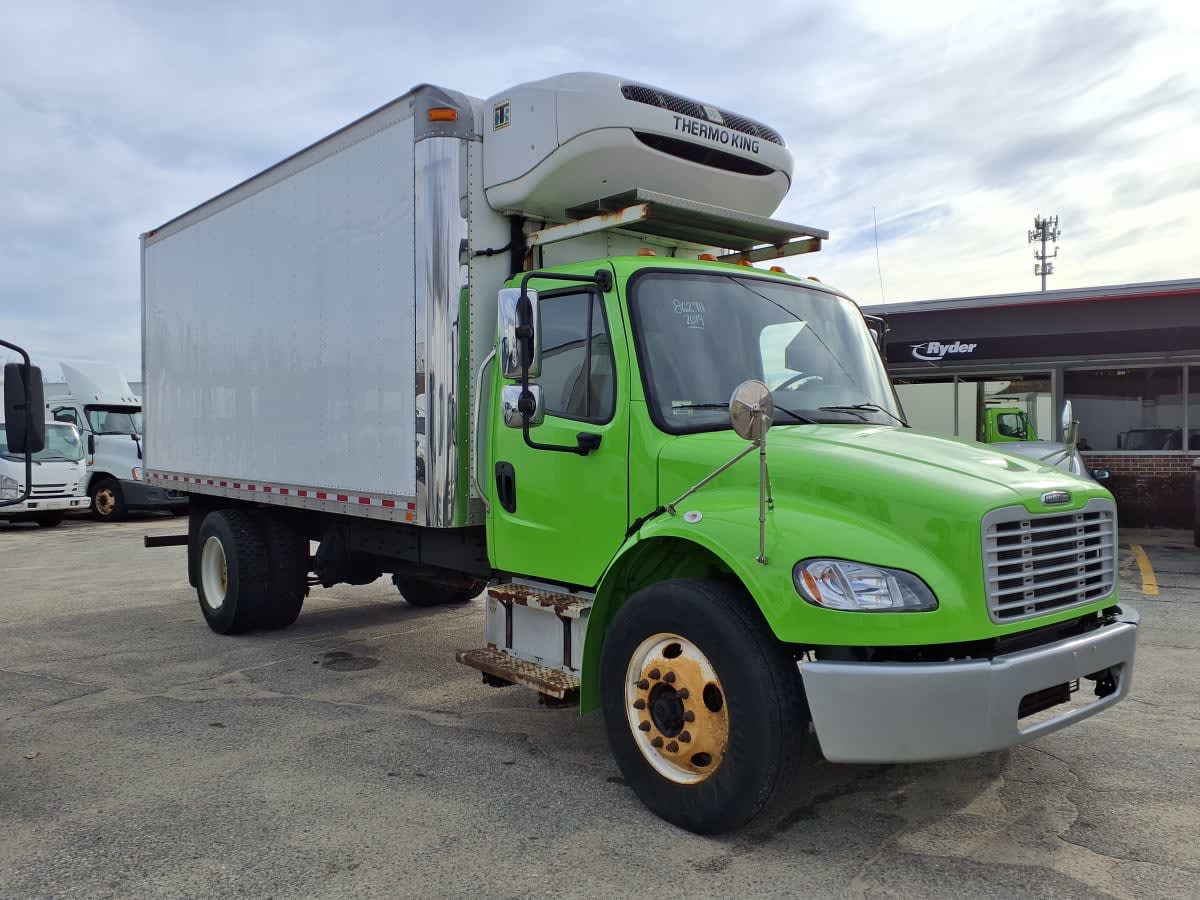 2019 Freightliner M2 106 in Warwick, RI — photo 3