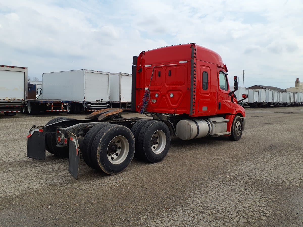 2019 Freightliner Cascadia in Wayland, MI — photo 4