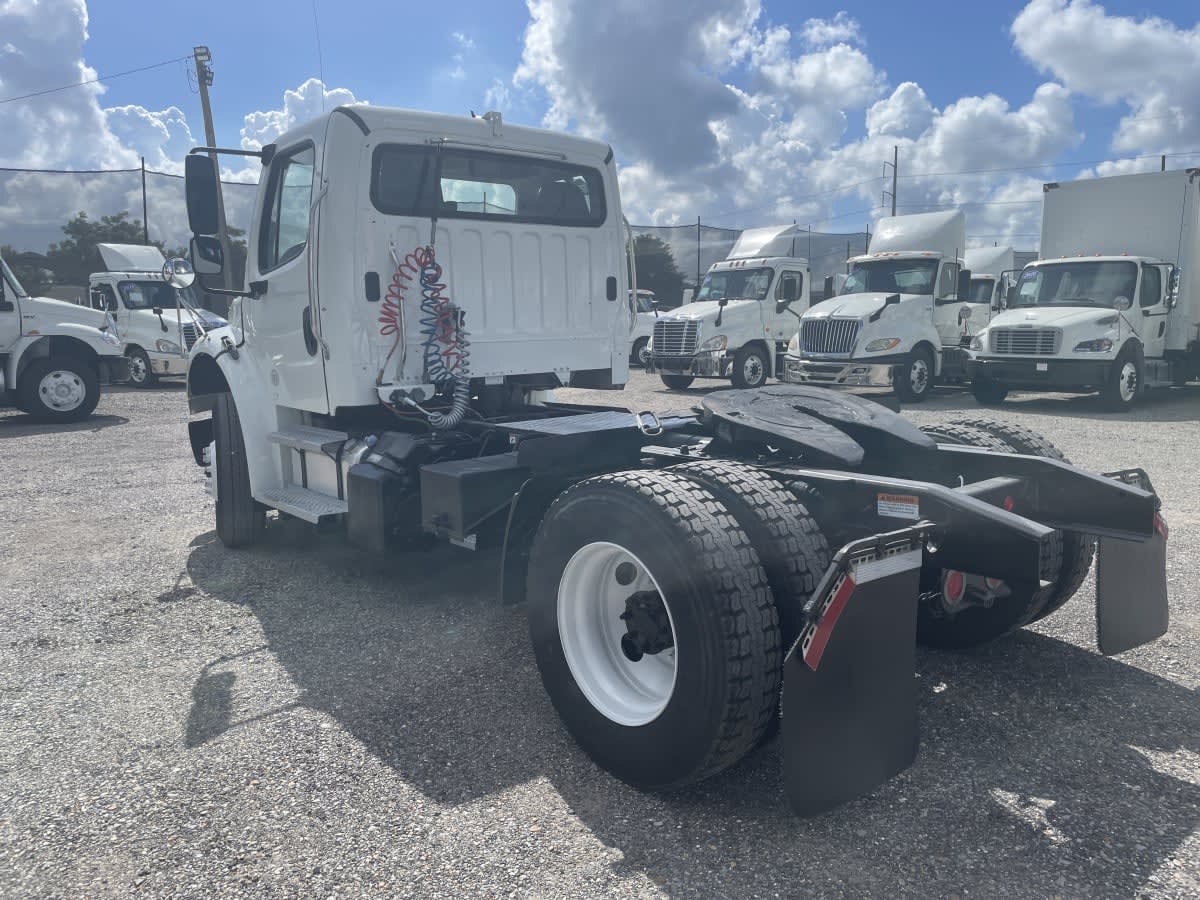 2019 Freightliner M2 106 in St. Rose, LA — photo 6