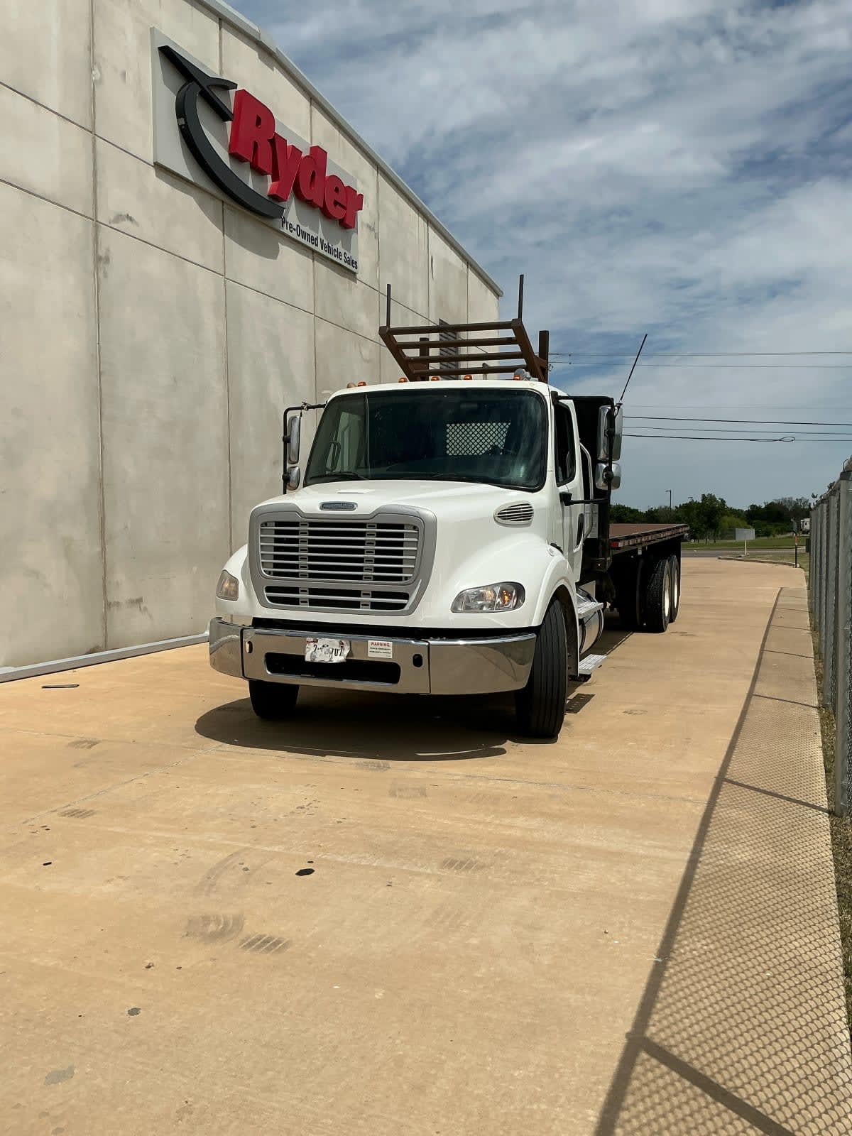 2019 Freightliner M2 112