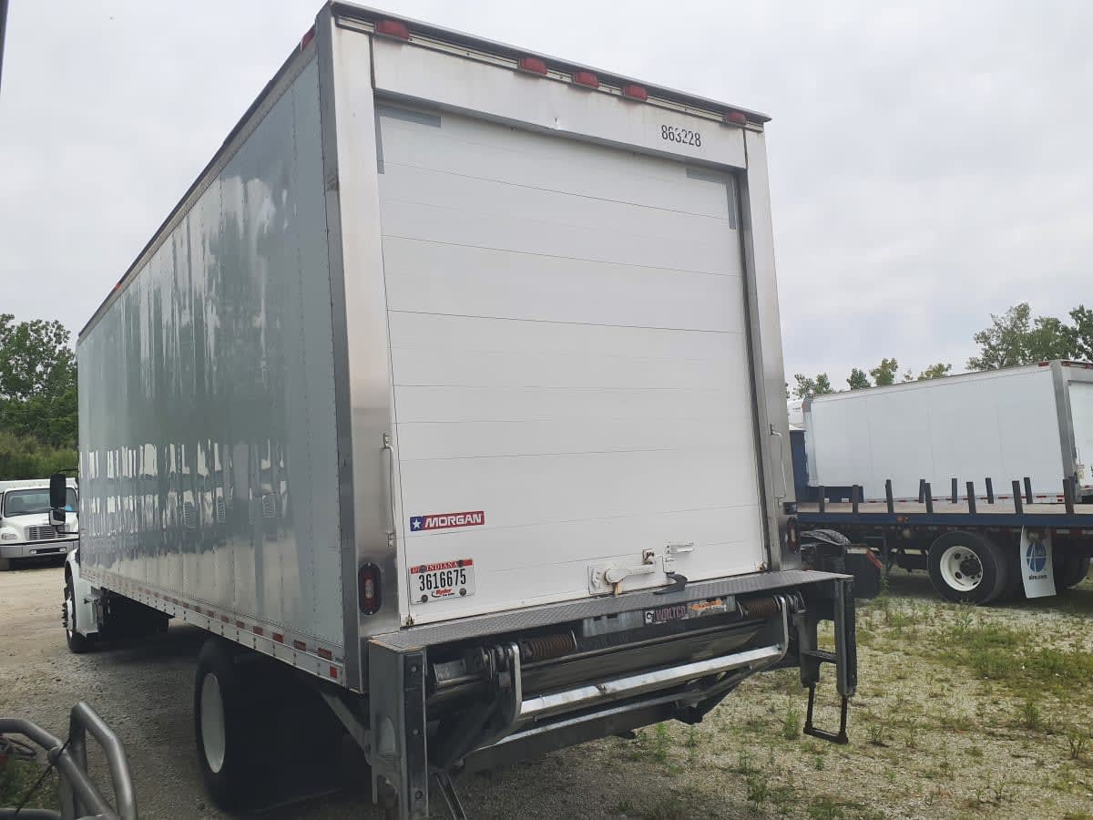 2019 Freightliner M2 106 in Indianapolis, IN — photo 6