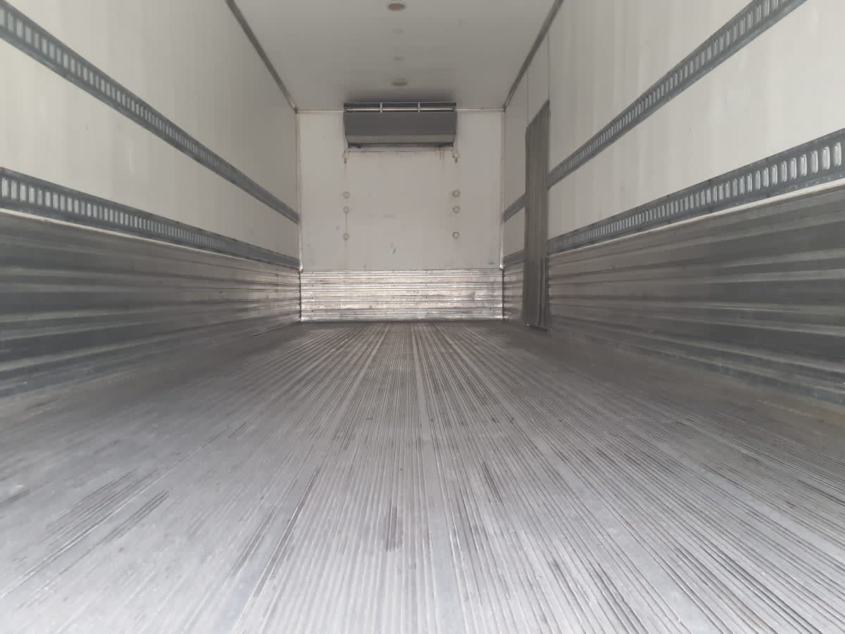 2019 Freightliner M2 106 in Indianapolis, IN — photo 9