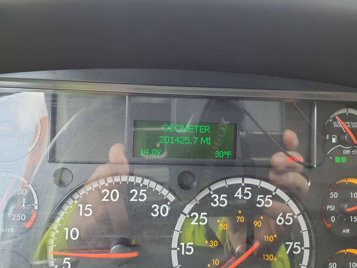 2019 Freightliner M2 106 in Wayland, MI — photo 11