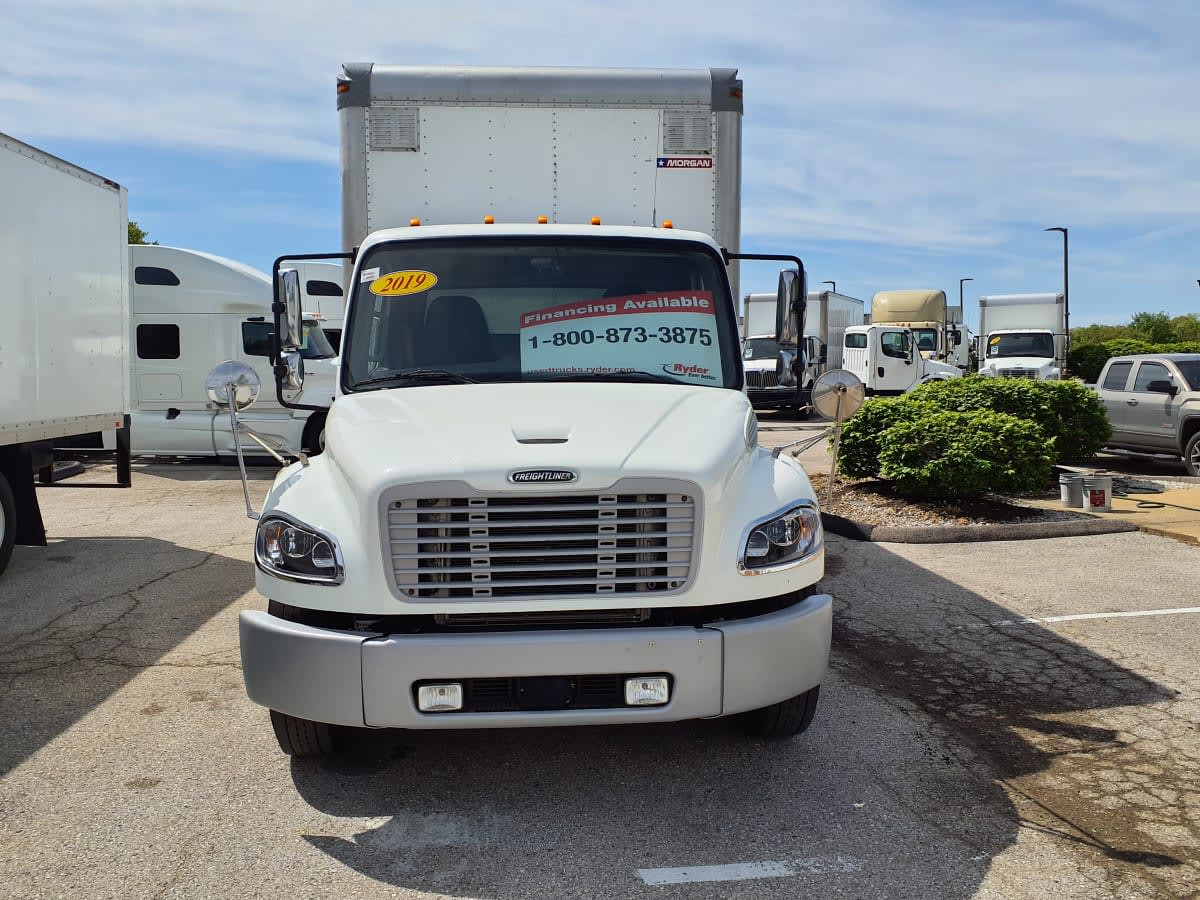 2019 Freightliner M2 106 in O'fallon, MO — photo 2