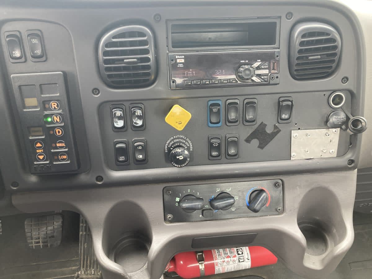 2019 Freightliner M2 106 in Springfield, MA — photo 12