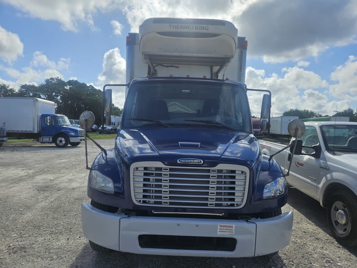 2019 Freightliner M2 106 in Orlando, FL — photo 2